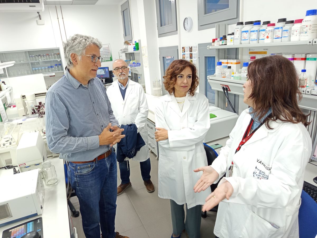 En el Laboratorio de Ecología Acuática