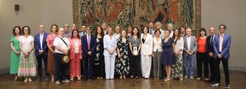 Fotografía de familia en la entrega de premios Severo Ochoa